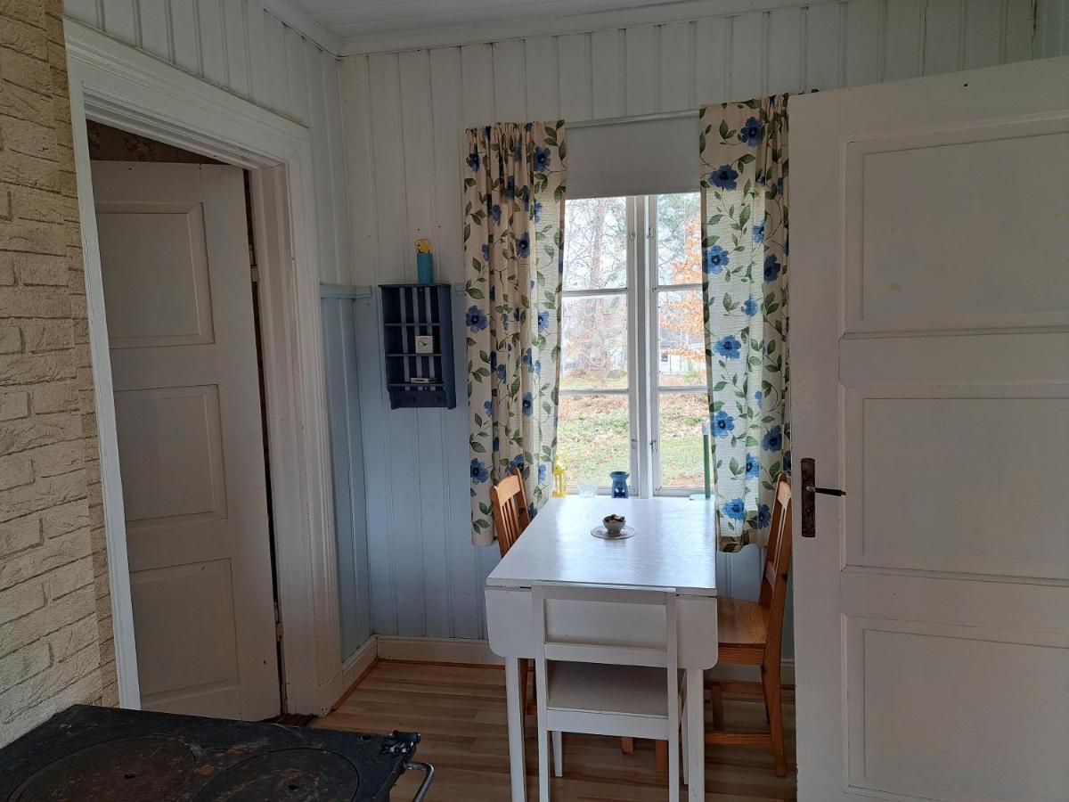 Haestveda Vandrarhem Och Stugor Exterior photo